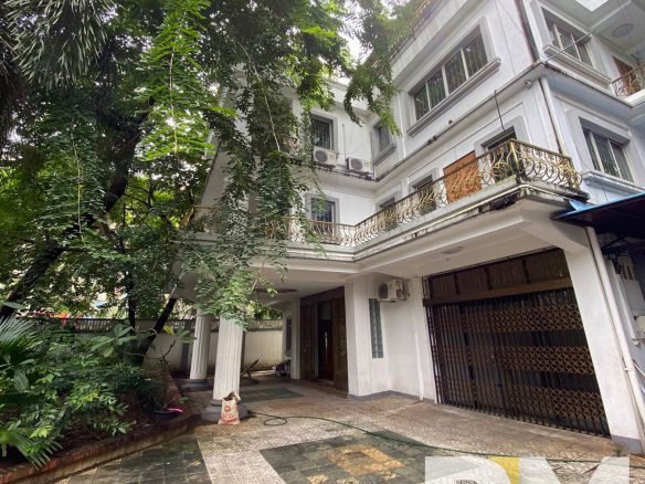 outside view of house - myanmar real estate