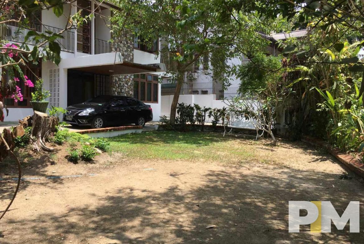 courtyard with car park - Yangon Property