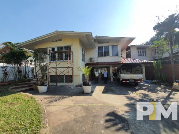 courtyard with car park - properties in Yangon