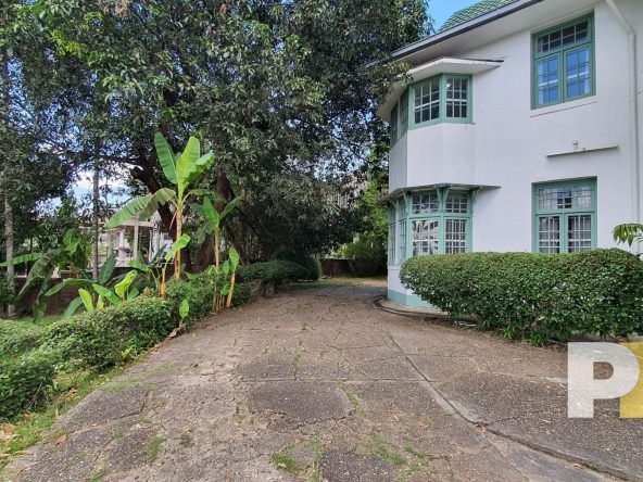 driveway - Yangon Property