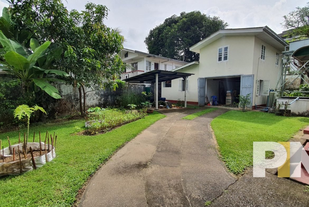 driveway - properties in Yangon
