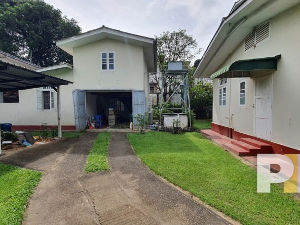 driveway with car park - Yangon Real Estate
