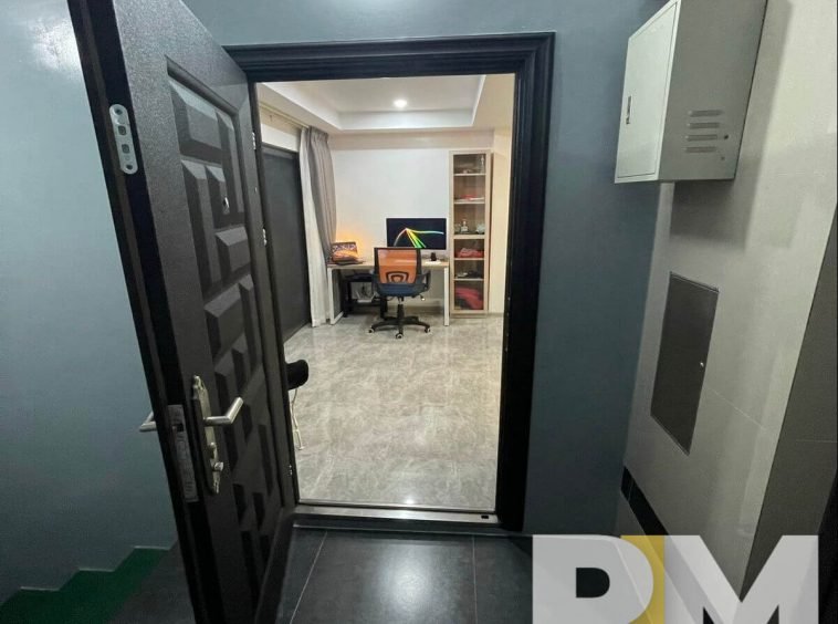entrance door - Penthouse for rent in South Okkalapa