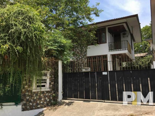 front view with entrance gate - Rent in Yangon