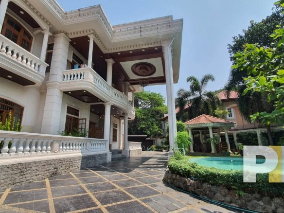 house with driveway - Home Rental Yangon