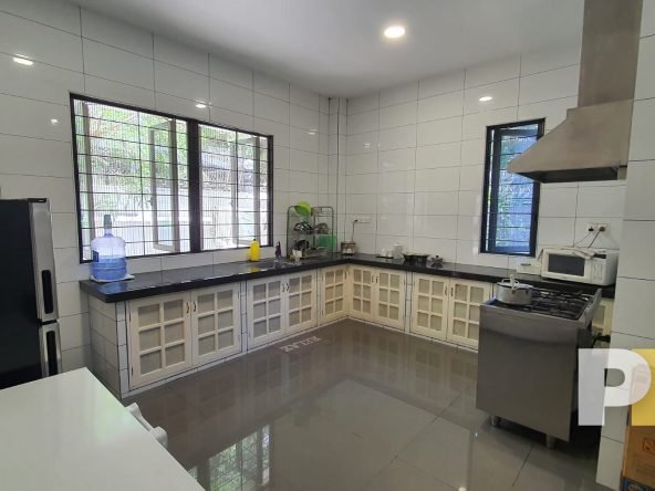 kitchen with cabinets - Rent in Yangon
