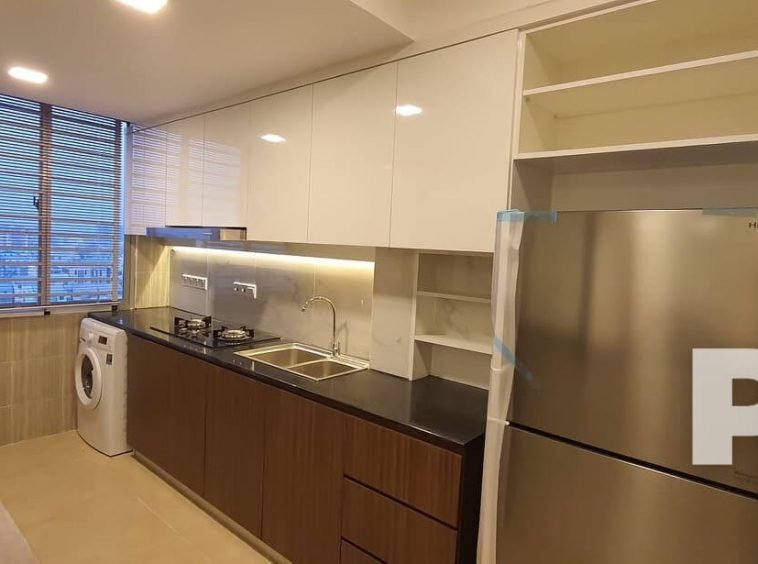 kitchen with fridge - Condo for rent in Mingalar Done