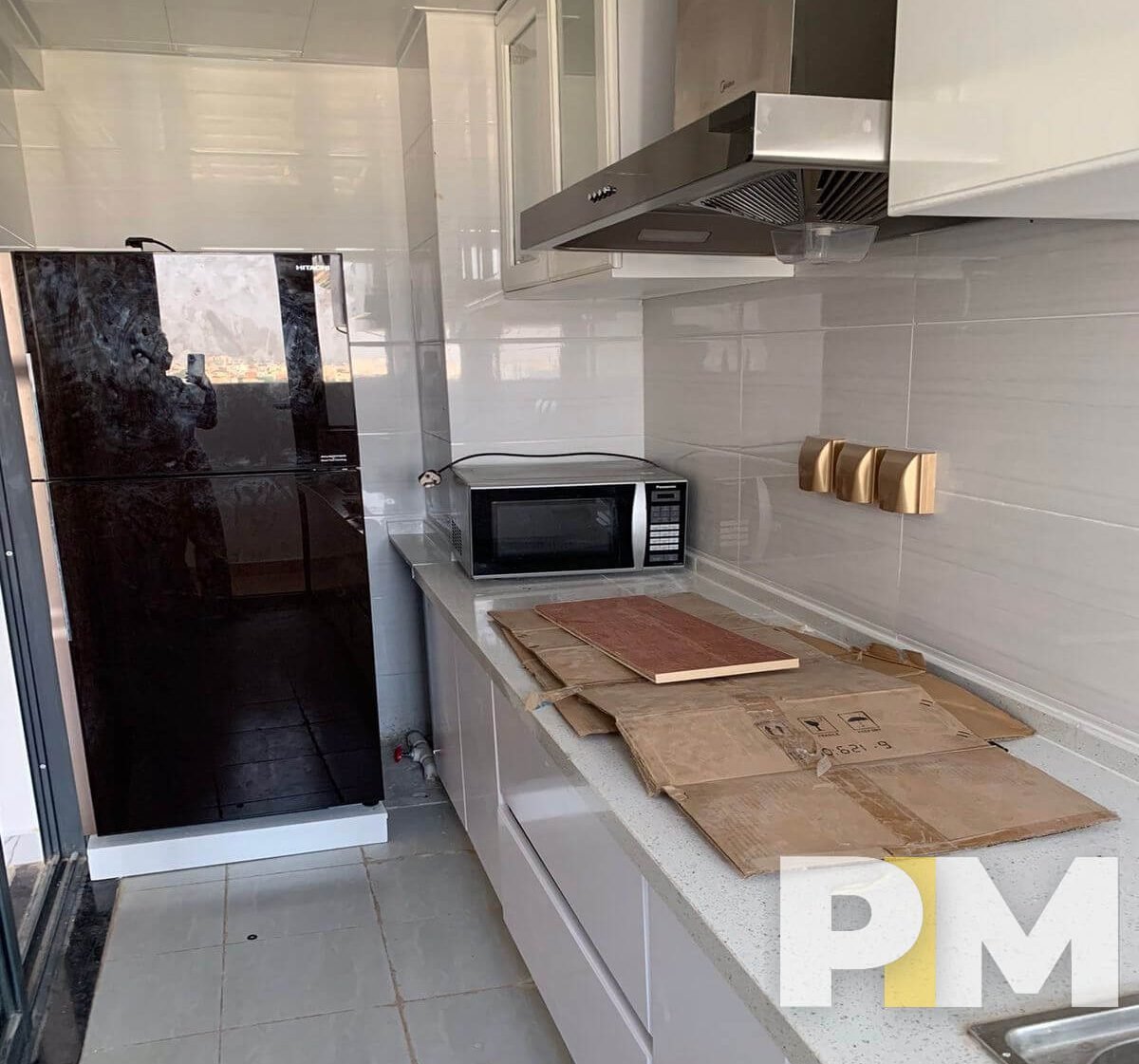 kitchen with microwave - Real Estate in Yangon