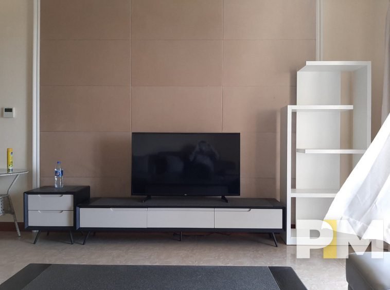 living room with TV - Condo for rent in Yankin