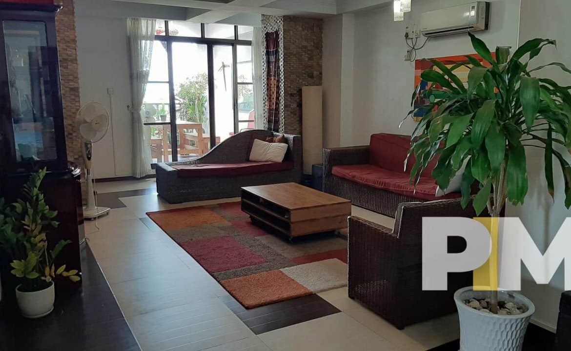 living room with coffee table - Home Rental Yangon