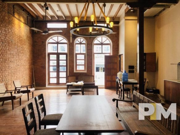 2 Bed Heritage Apartment Downtown - Property in Myanmar