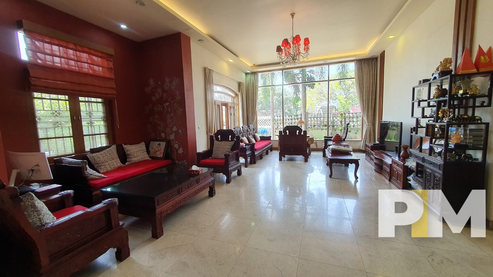 living room with sofa - Real Estate in Yangon