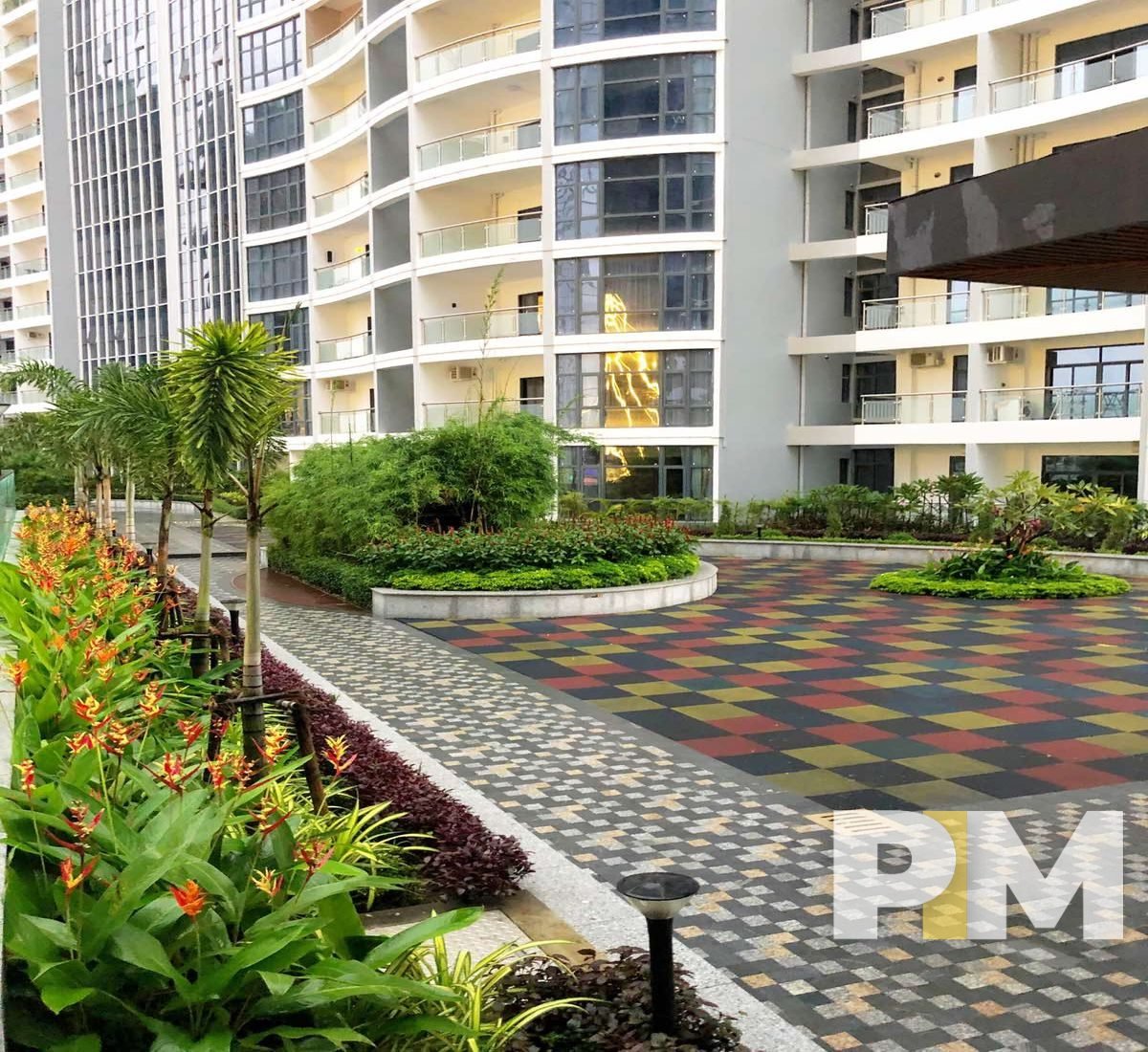 outdoor space - Condo for rent in Kamayut