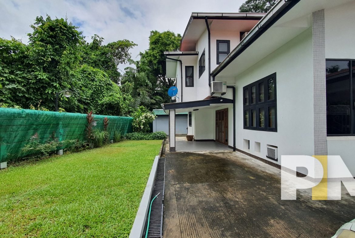 outdoor space with driveway - Myanmar House for rent