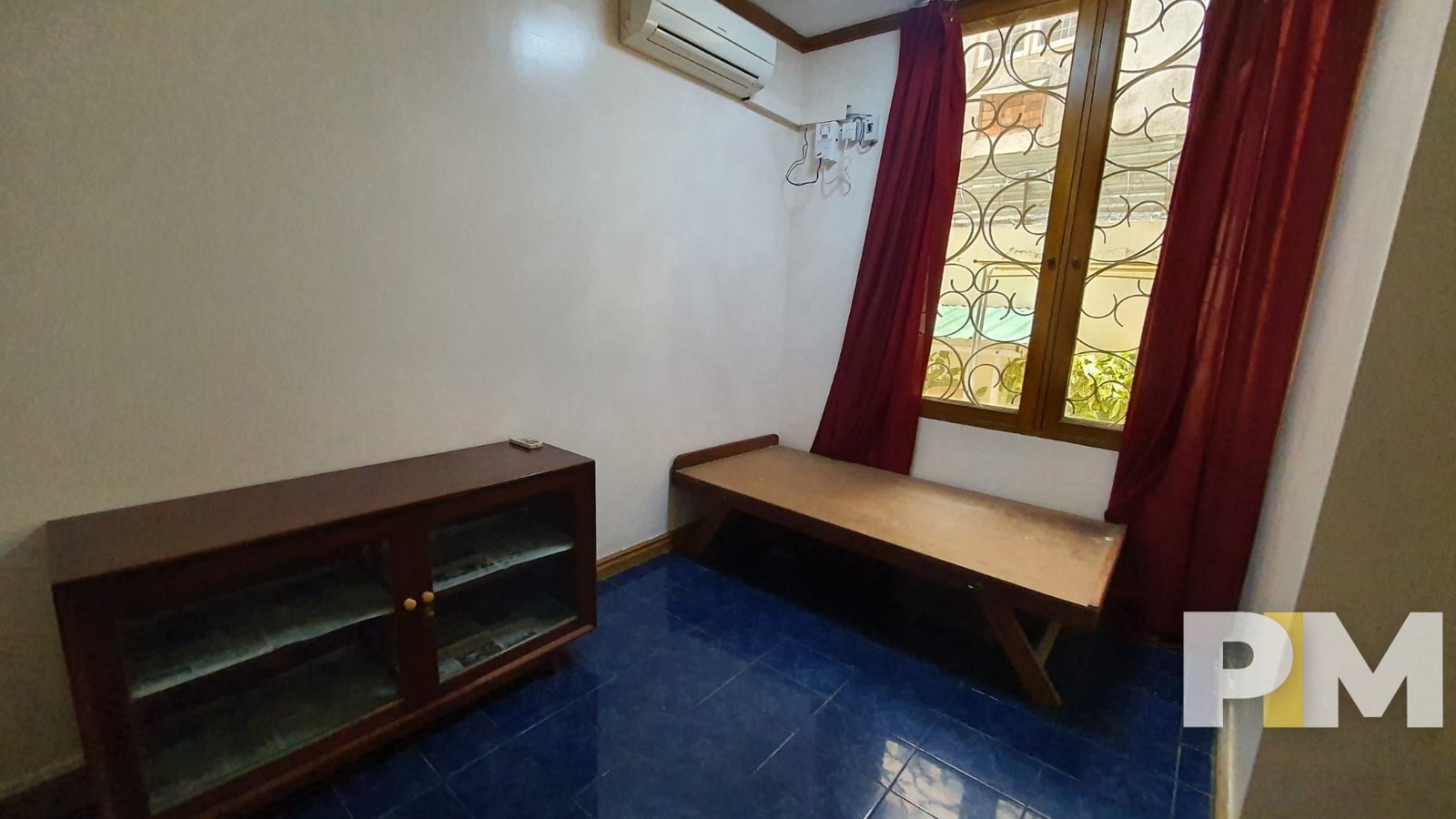 room with air conditioner - Home Rental Yangon