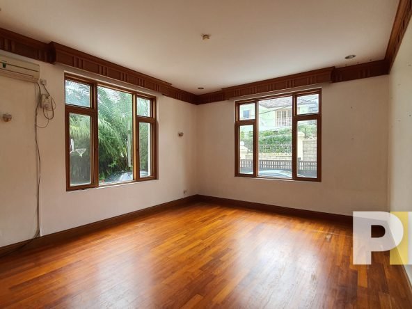 room with air conditioner - Home Rental Yangon