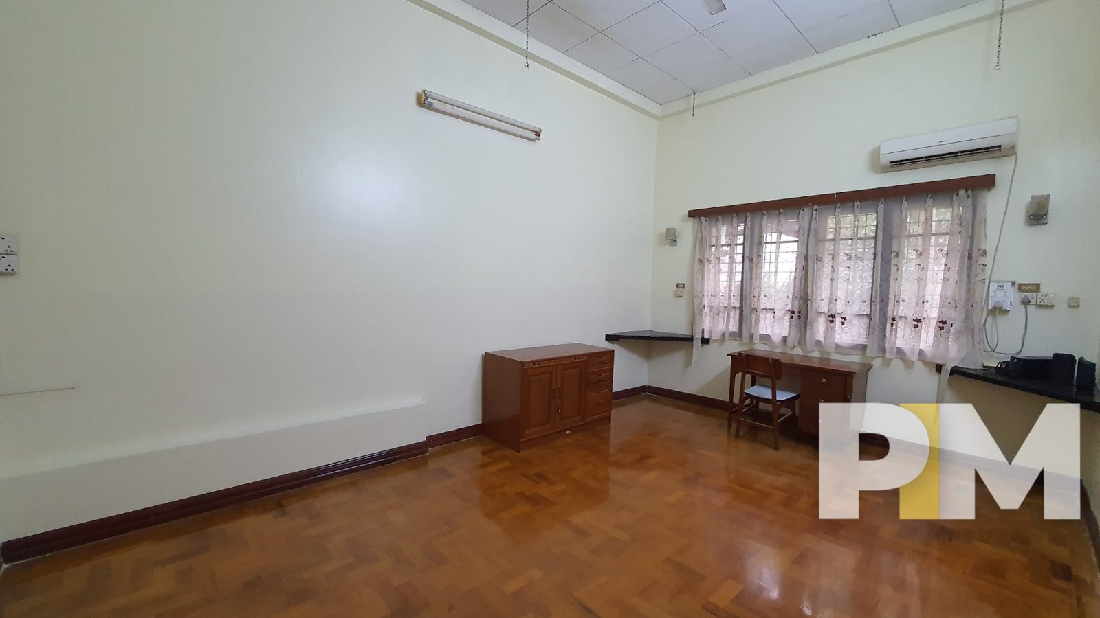 room with air conditioner - Myanmar House for rent