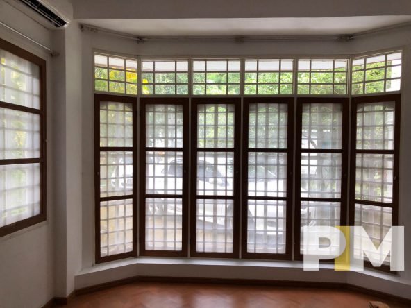 room with air conditioner - Myanmar House for rent