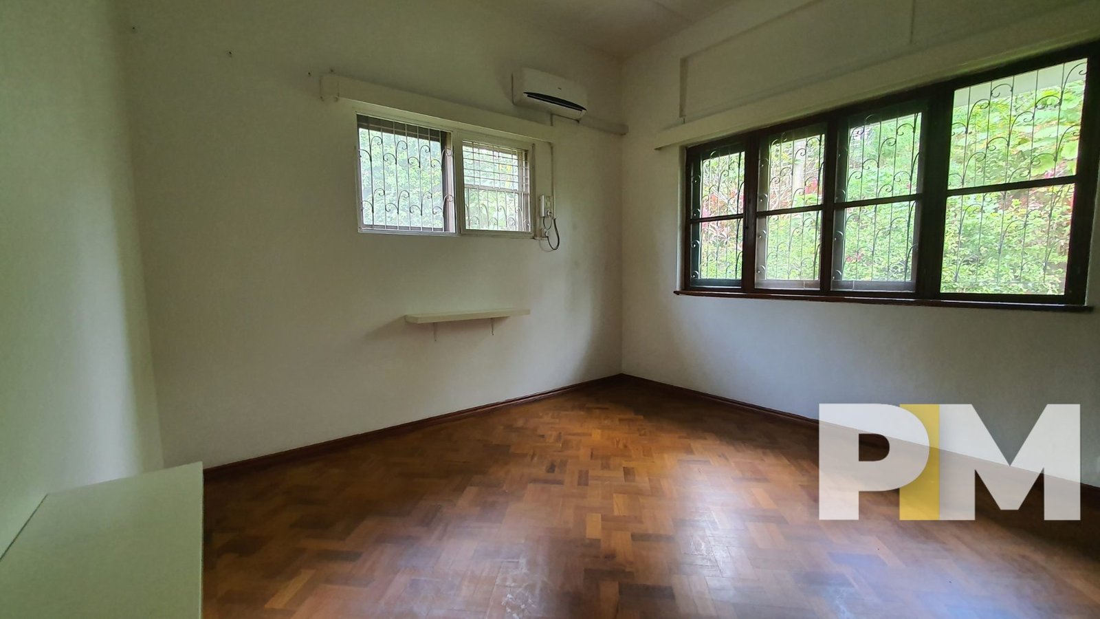 room with air conditioner - Myanmar House for rent