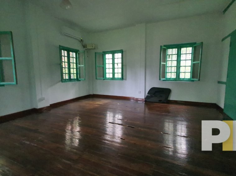 room with air conditioner - Myanmar Property