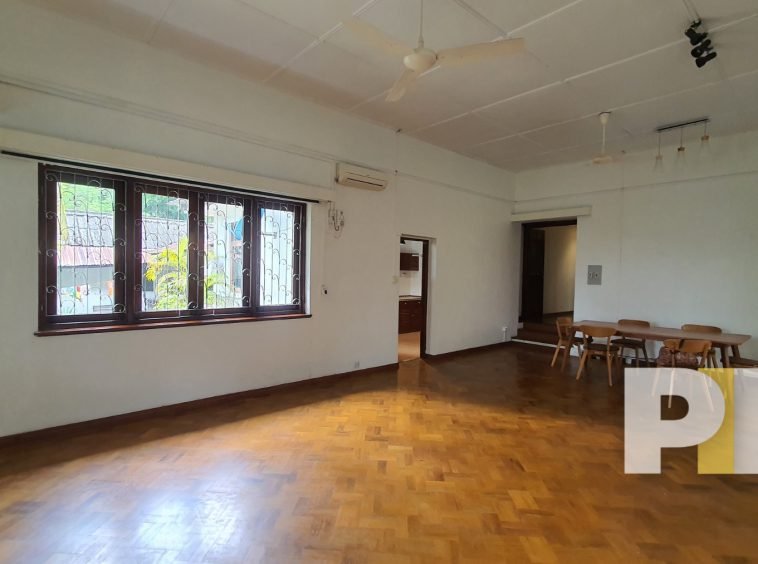 room with air conditioner - Real Estate in Yangon