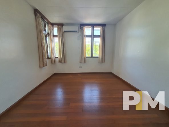 room with air conditioner - properties in Yangon