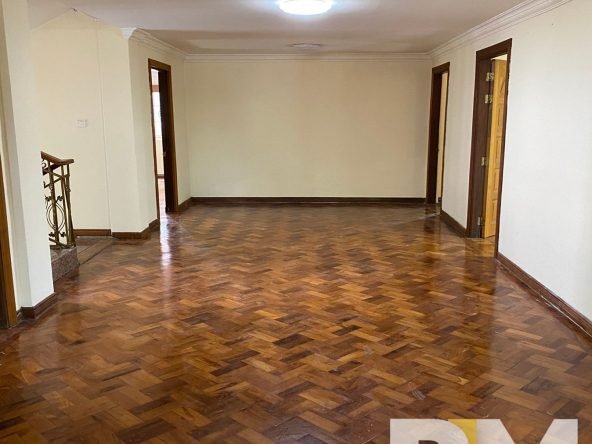 room with ceiling light - Home Rental Yangon