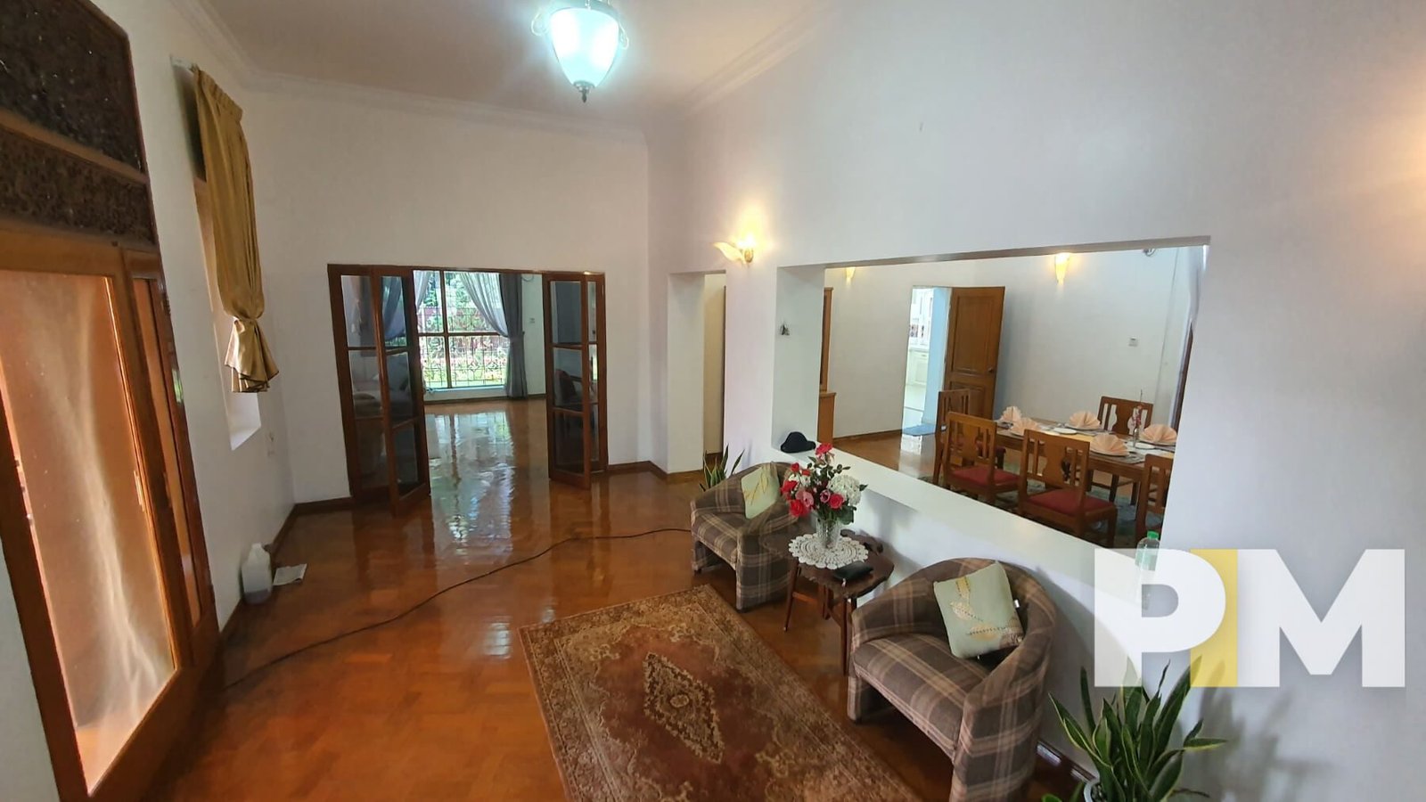 room with coffee table - Real Estate in Yangon
