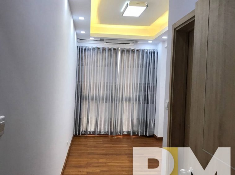 room with curtains - Myanmar Condo for rent