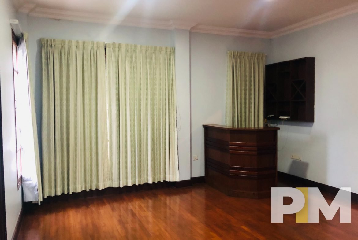 room with curtains - Yangon Property