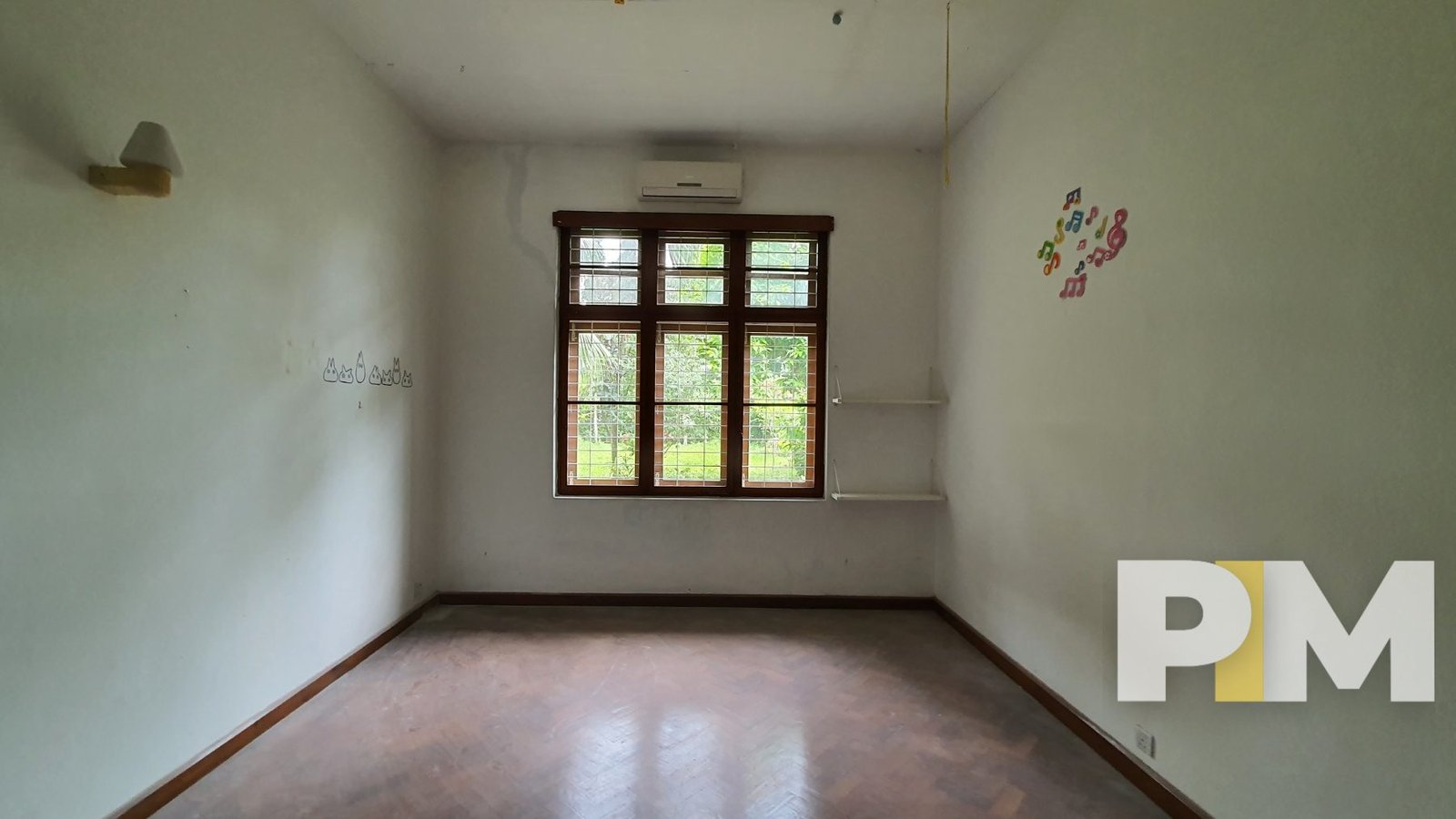 room with wall lights - Myanmar Property