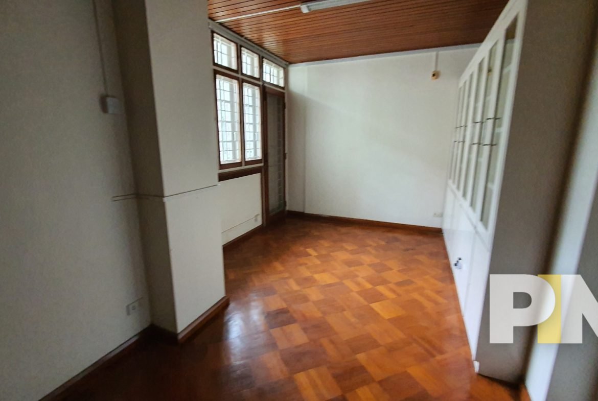 room with wardrobe - Myanmar Property