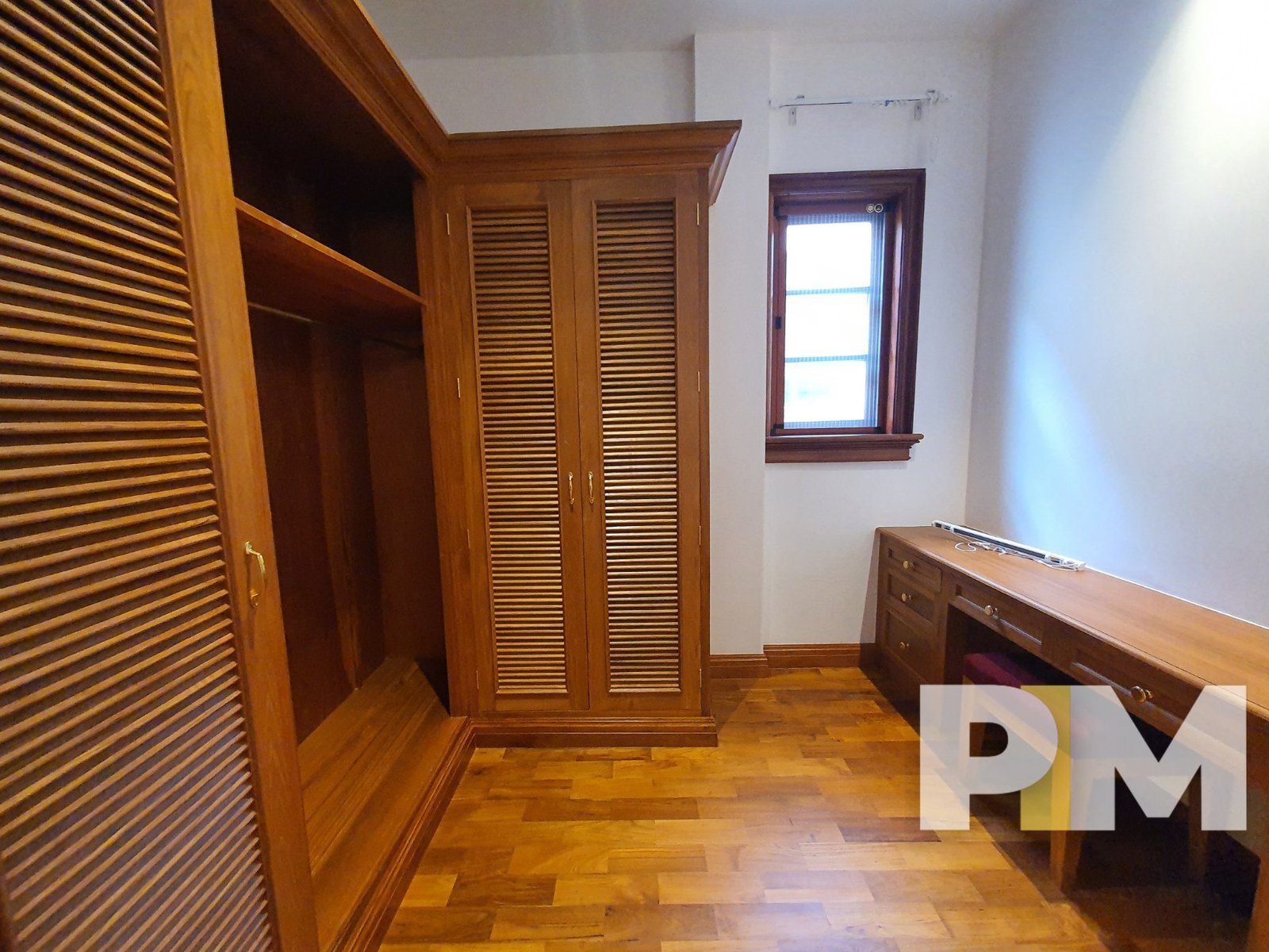 room with wardrobe - Myanmar Real Estate