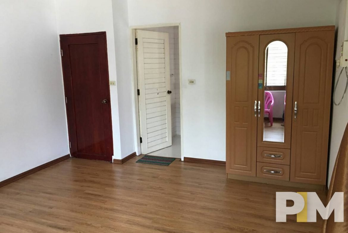 room with wardrobe - Yangon Property