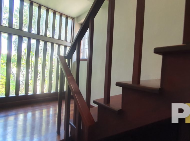 staircase - house for rent in Kamayut