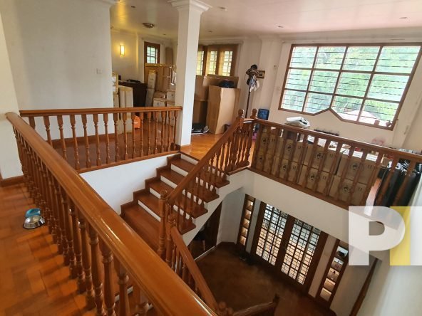 staircase - Real Estate in Yangon