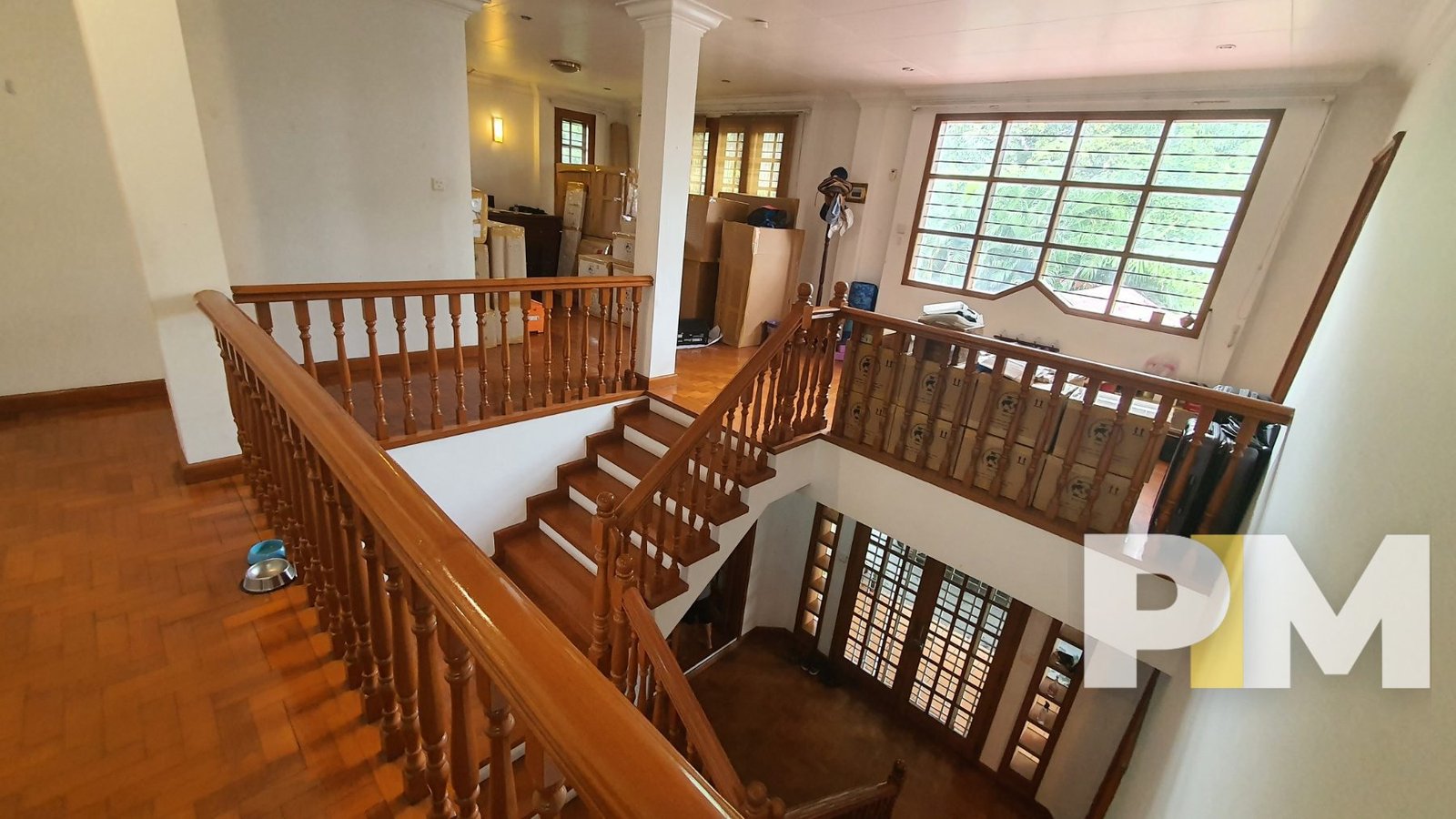 staircase - Real Estate in Yangon