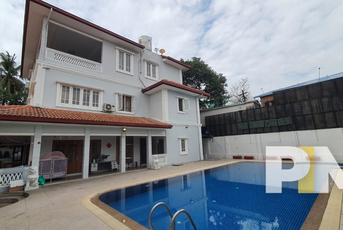 swimming pool - Yangon Luxury House