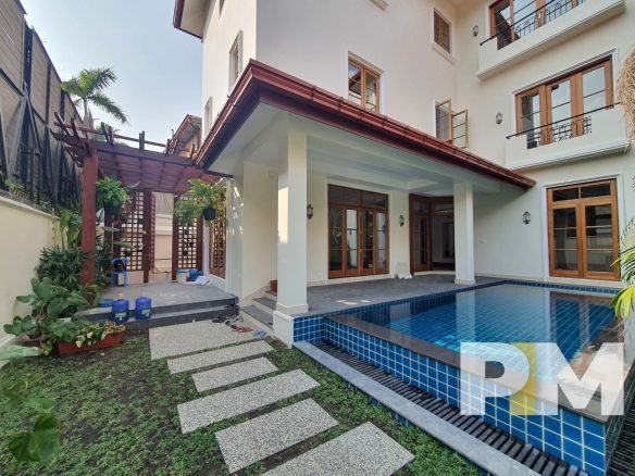 swimming pool - Yangon Property