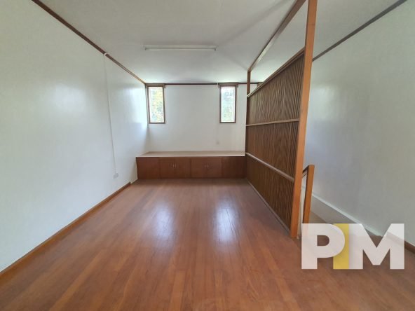 upstair landing - House for rent in Golden Valley