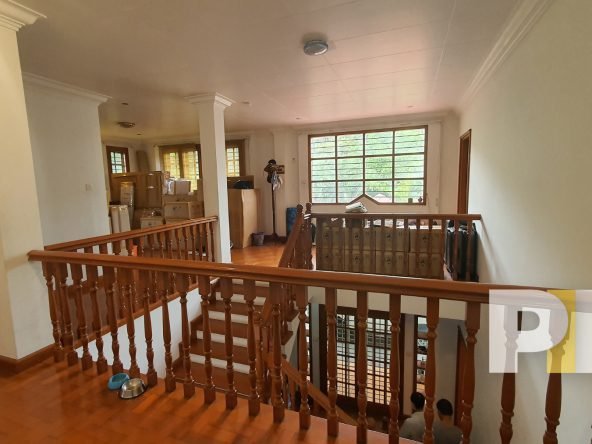 upstair landing - House for rent in Golden Valley