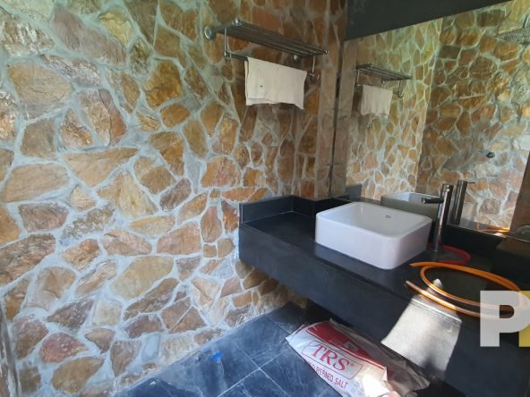 wash sink - properties in Yangon