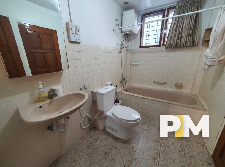 Bathroom with bath tub - Yangon Real Estate