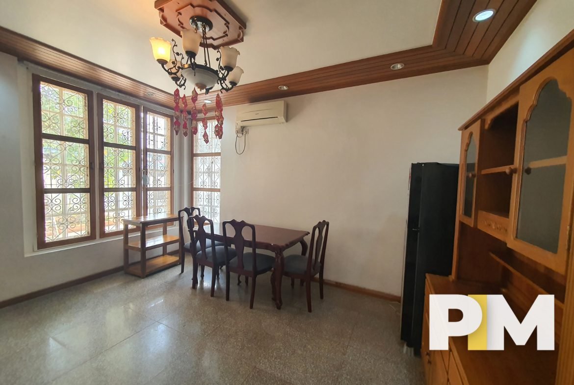 Dining Room table and chairs - Myanmar Real Estate
