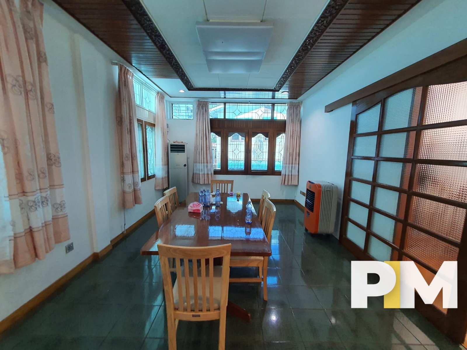 Dining room with table and chairs - Myanmar Real Estate