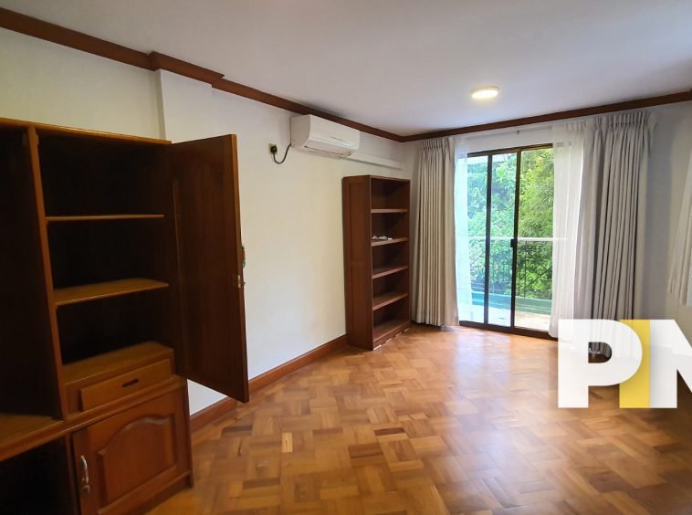 Room with curtains - Yangon Real Estate