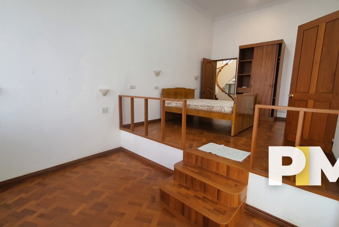 Room wtih wardrobe - Yangon Real Estate