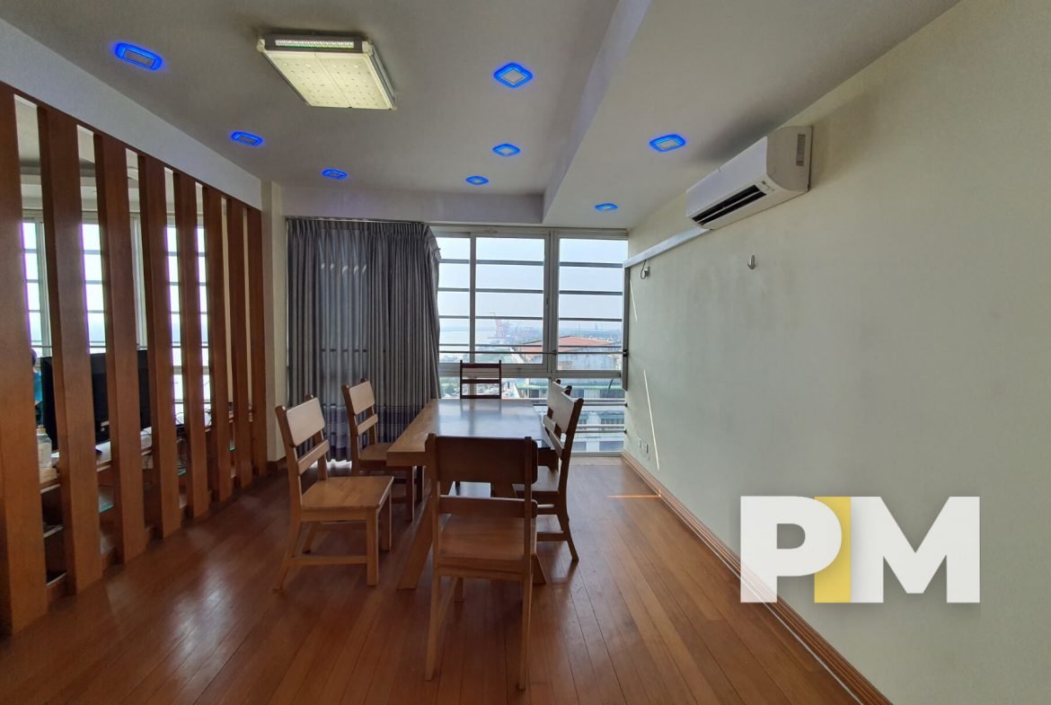 Dining table and chairs - Real Estate in Yangon