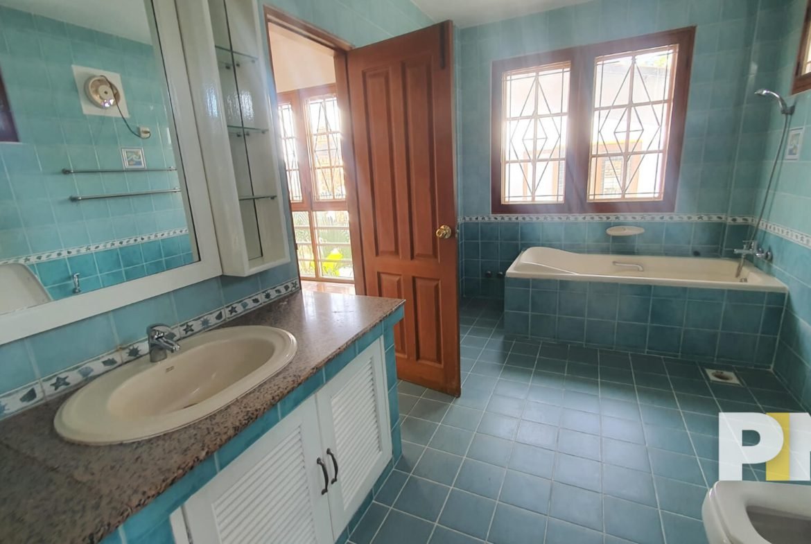 bathroom - properties in yangon
