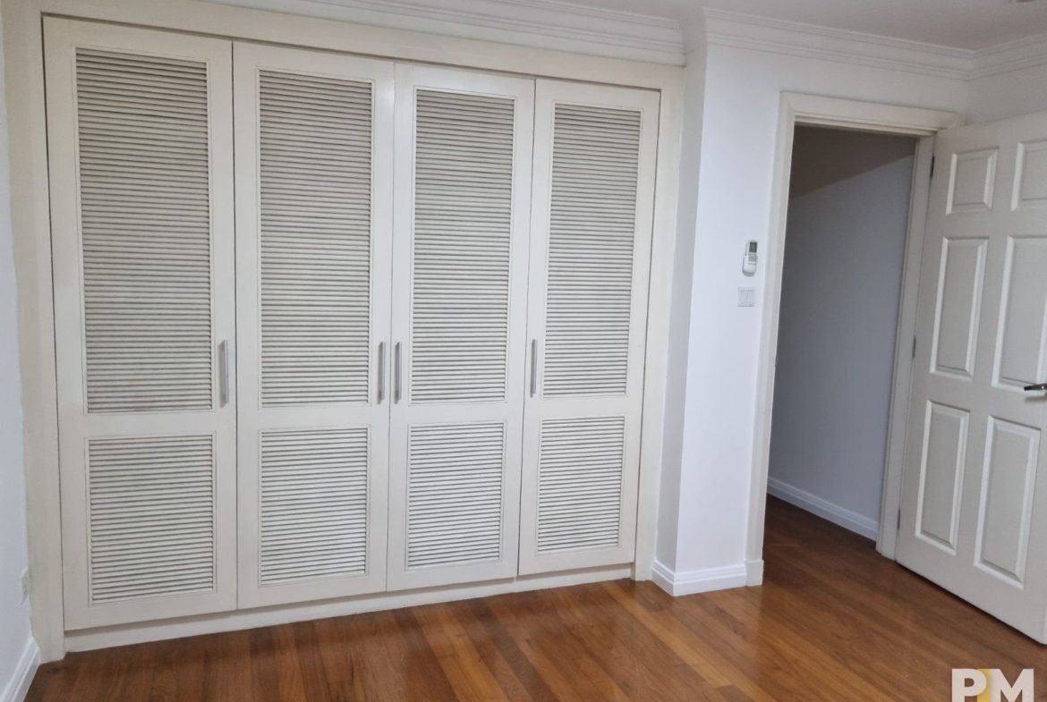 Wardrobe - Myanmar Real Estate